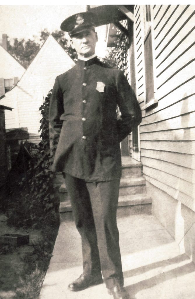 Yester-Heroes: First NPD Line-of-Duty Death: Patrolman James Roach ...